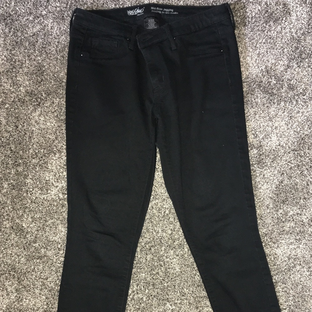 Juniors Black Skinny Pants